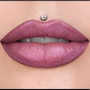 JEFFREE STAR VELOUR LIPSTICK SCANDAL